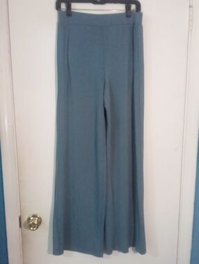 Wynne Layers Wide Leg Knit Pants Small New NWOT Teal Blue Pleats Soft